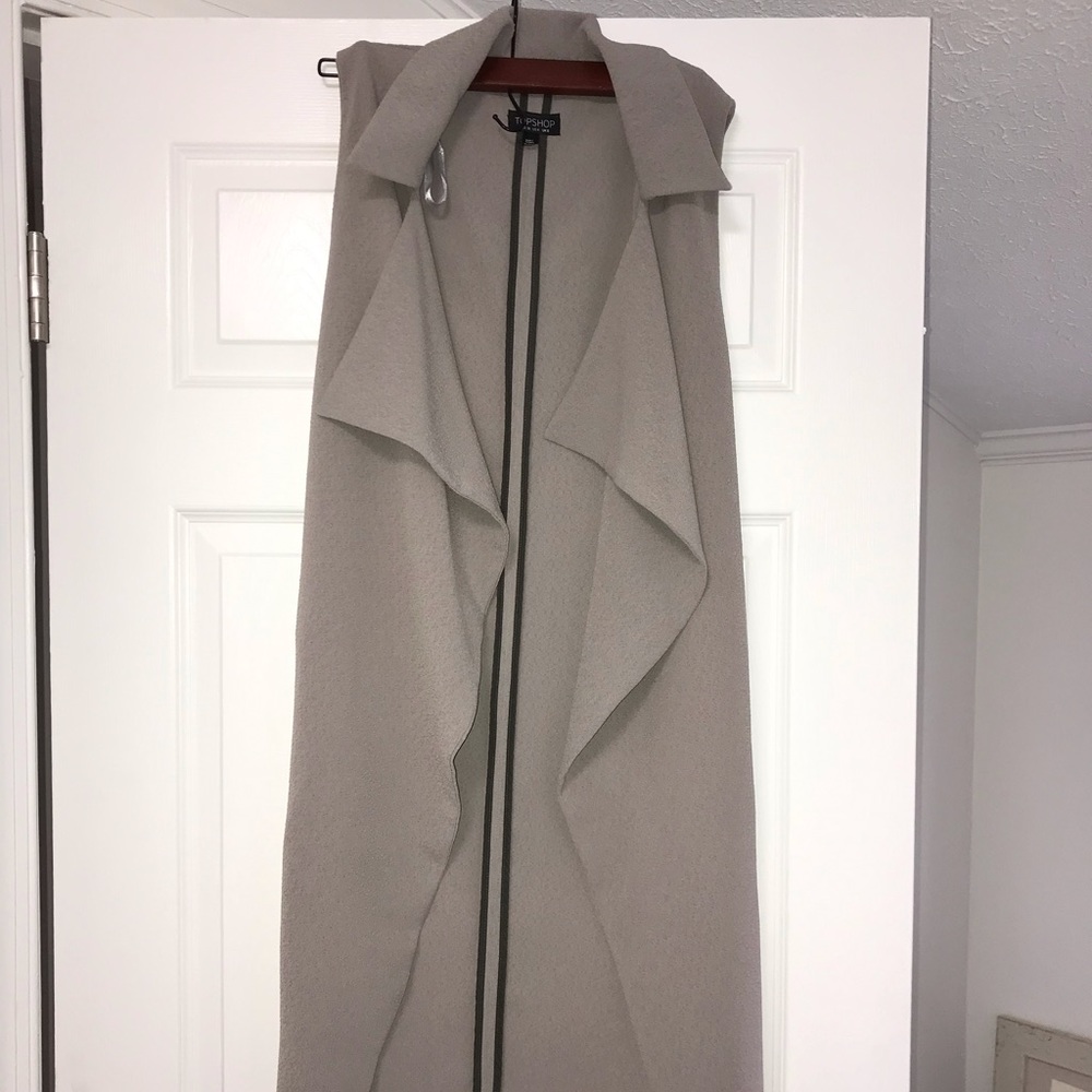 TOPSHOP sleeveless jacket